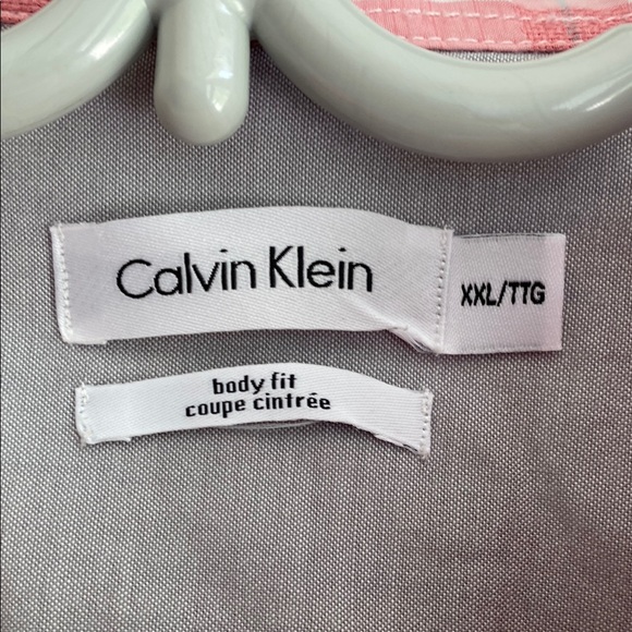 Calvin Klein Pink and White Casual Button Down Shirt - Picture 2 of 6